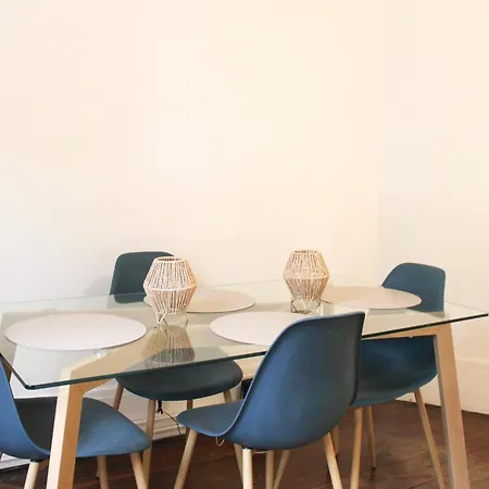 Peaceful Just Steps From Pari Appartement *